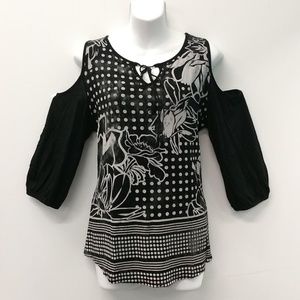 *3for$20* B.L.E.U. cold-shoulder, 3/4 sleeve top